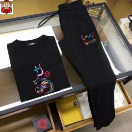 Picture of LV Shirt Pant Suits _SKULVM-5XLkdtr16423654